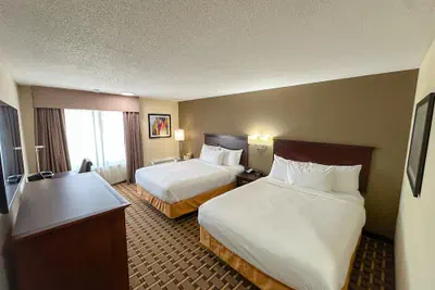 Photo 4 - Sonesta Essential Hotels Overland Park