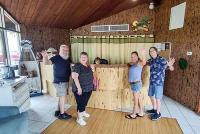Photo 5 - Kon Tiki Inn