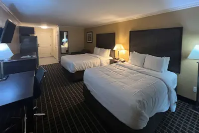 Photo 4 - MainStay Suites Ozona I-10