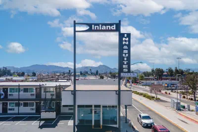 Photo 2 - Inland Inn & Suites