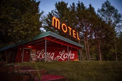 Photo 3 - Motel Long Lake and Cottages