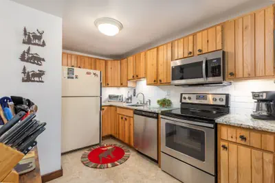 Photo 4 - Cozy Seven Springs 1 Bedroom Deluxe Condo with Private Deck by RedAwning - Save 10% on 3 Nights, 15% on 5 Nights!
