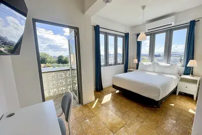 Photo 2 - Bahia Urbana Hotel