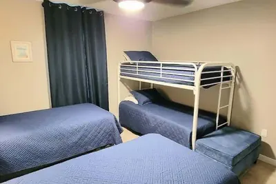 Photo 3 - Saida 3601 3 Bedroom Home by RedAwning