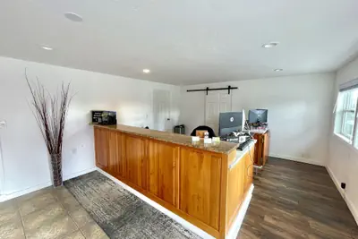 Photo 3 - Bend Riverside Rentals