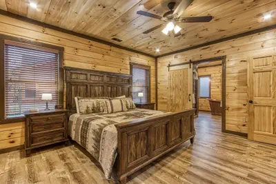 Photo 5 - Ern823 - Eagle Falls - Great Location With Private Heated Indoor Pool! Close To Town! 3 Bedroom Cabin by RedAwning