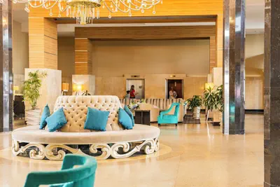 Photo 5 - Sherry Frontenac Oceanfront Hotel