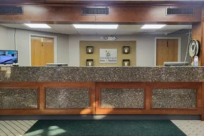 Photo 2 - Greeneville Inn and Suites