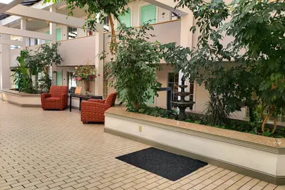 Photo 5 - Greeneville Inn and Suites