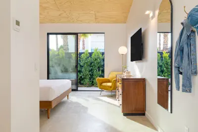 Photo 4 - Blackhaus Suites by AvantStay