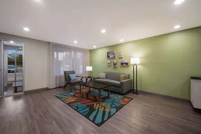 Photo 4 - Woodspring Suites Wixom - Novi