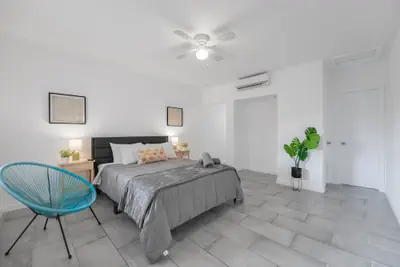 Photo 4 - Fabulous Studio 15 min from The Beach