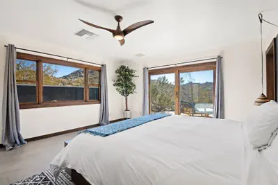 Photo 5 - Dreamspace - Hot Tub, Fire Pit, 5 Min. To Park 2 Bedroom Home by RedAwning