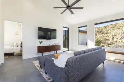 Photo 4 - A Little Tish - Secluded Stargazers Getaway 2 Bedroom Home by RedAwning