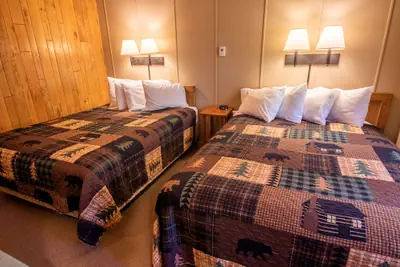Photo 4 - Castle Mountain Lodge