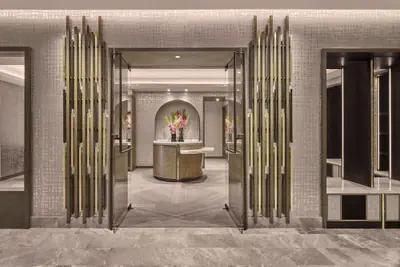 Photo 4 - The St. Regis Chicago