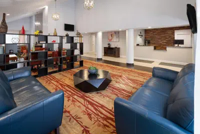 Photo 3 - Tysons Corner Suites, A Baymont by Wyndham