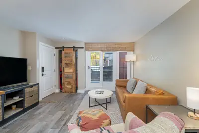 Photo 2 - Ski In/out In Town! Ski Area Views, Fireplace, Hot Tub 2 Bedroom Condo by RedAwning