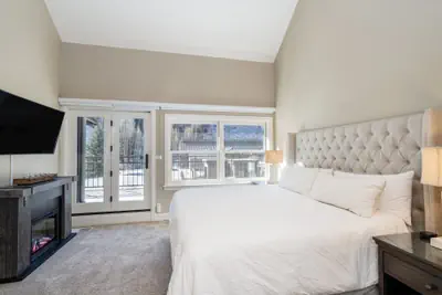 Photo 3 - Ski In/out In Town! Ski Area Views, Fireplace, Hot Tub 2 Bedroom Condo by RedAwning