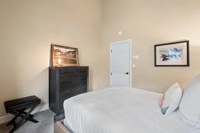 Photo 5 - Ski In/out In Town! Ski Area Views, Fireplace, Hot Tub 2 Bedroom Condo by RedAwning