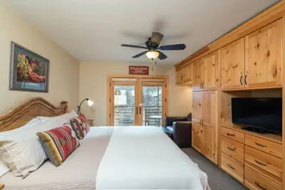 Photo 2 - Clean, Cozy Riverside Condo, Walk Everywhere @ Viking Lodge 212 1 Bedroom Condo by RedAwning