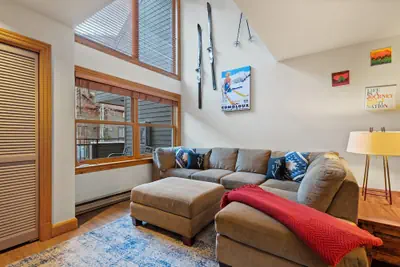 Photo 2 - Ski In/out Lift 7! Deck, Hot Tub, Garage Parking 2 Bedroom Condo by RedAwning
