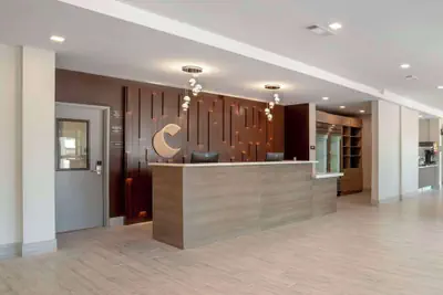 Photo 4 - Comfort Inn & Suites Destin near Henderson Beach
