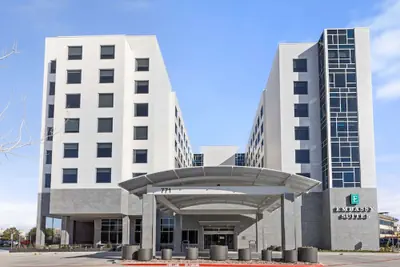 Photo 2 - Embassy Suites by Hilton Irving Las Colinas