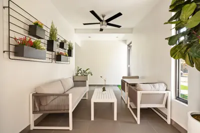 Photo 2 - Rosalina Isla Verde