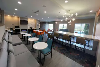 Photo 4 - Hawthorn Extended Stay by Wyndham Sulphur (Lake Charles)