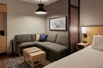 Photo 5 - Hyatt Place Sacramento International Airport