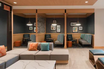 Photo 4 - Hyatt Place Sacramento International Airport