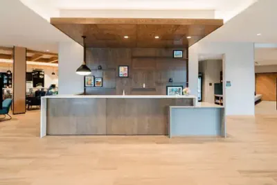 Photo 3 - Hyatt Place Sacramento International Airport