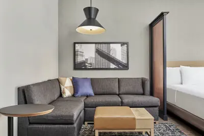 Photo 4 - Hyatt Place Sacramento International Airport