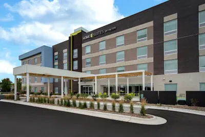 Photo 2 - Home2 Suites By Hilton Grand Rapids Airport