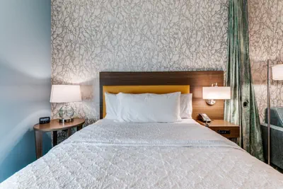 Photo 5 - Home2 Suites by Hilton Dallas Medical District Lovefield