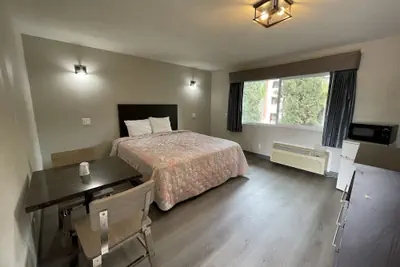 Photo 3 - Villa Inn Anaheim