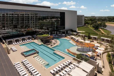 Photo 2 - Loews Arlington