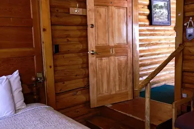 Photo 4 - Twin Pines Lodge & Cabins