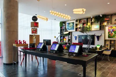 Photo 5 - citizenM Austin Downtown