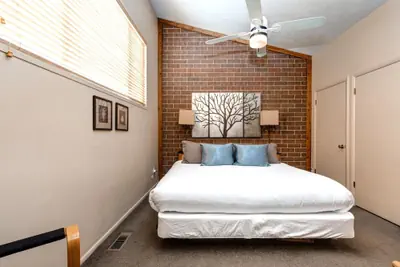 Photo 5 - Struggler 3 Bedrooms STR-1 by KBM