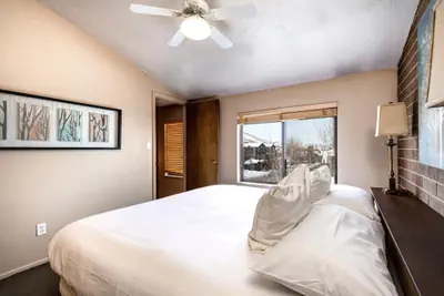 Photo 3 - Struggler 3 Bedrooms STR-1 by KBM