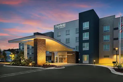 Photo 2 - Fairfield Inn & Suites By Marriott Coastal Carolina Conway