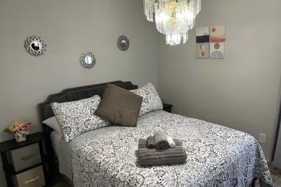Photo 3 - Amazing & cozy Duplex near Zoo Miami