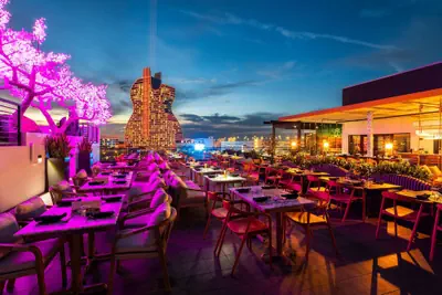 Photo 2 - Dolce by Wyndham Hollywood