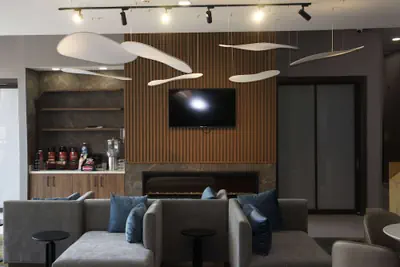 Photo 3 - La Quinta Inn & Suites by Wyndham Manchester / Arnold AFB