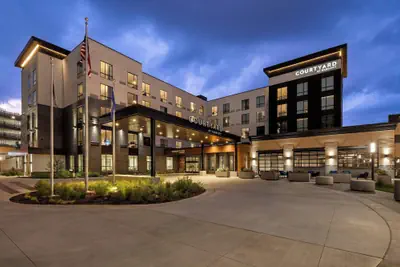 Photo 2 - Courtyard by Marriott St. Paul Downtown