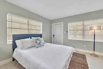 Photo 5 - 1BR Getaway by Dania & Hollywood Beach