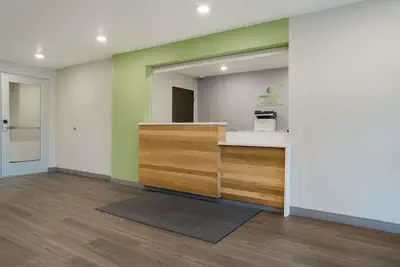 Photo 4 - Woodspring Suites Detroit Sterling Heights