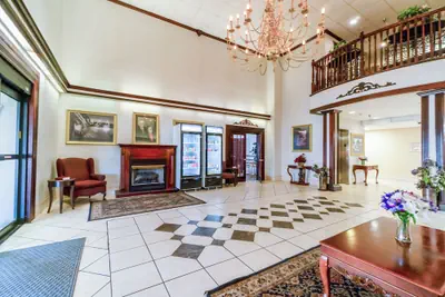 Photo 3 - Ark Suites By OYO Jonesboro I-555